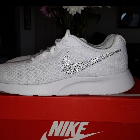 NIKE WHITE BLING TANJUN - Picture 3 of 3